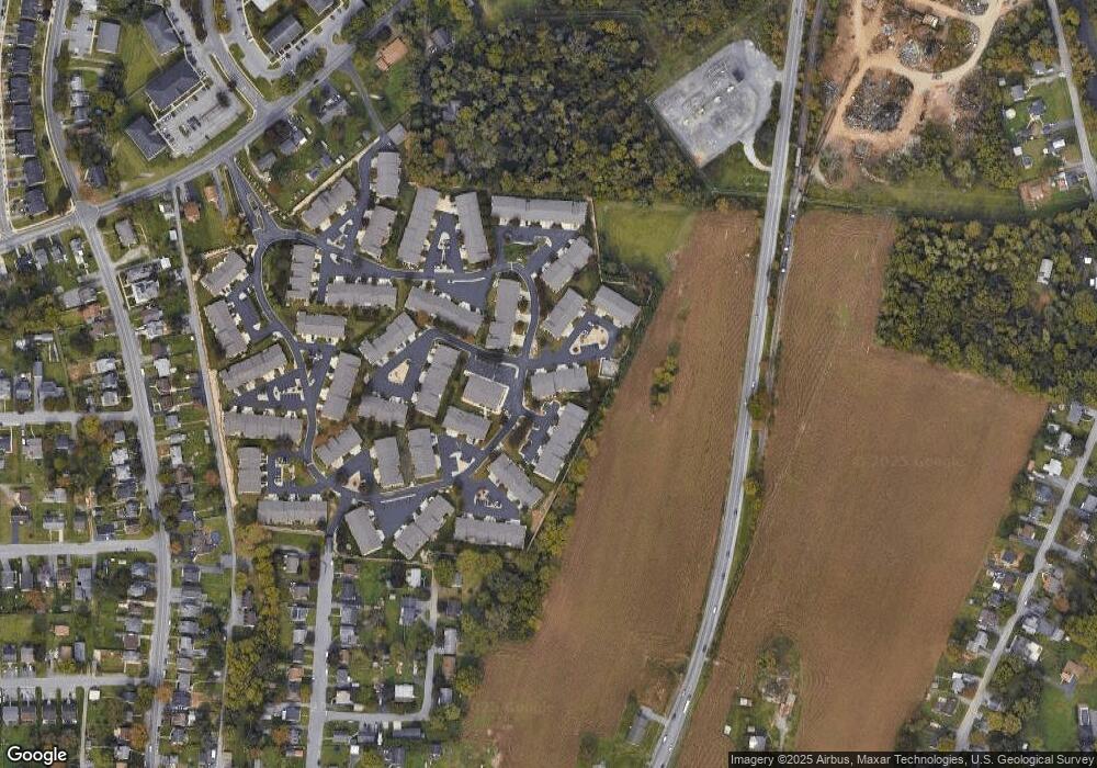 203 Sunbrook Ln, Hagerstown, MD 21742 - photo 1