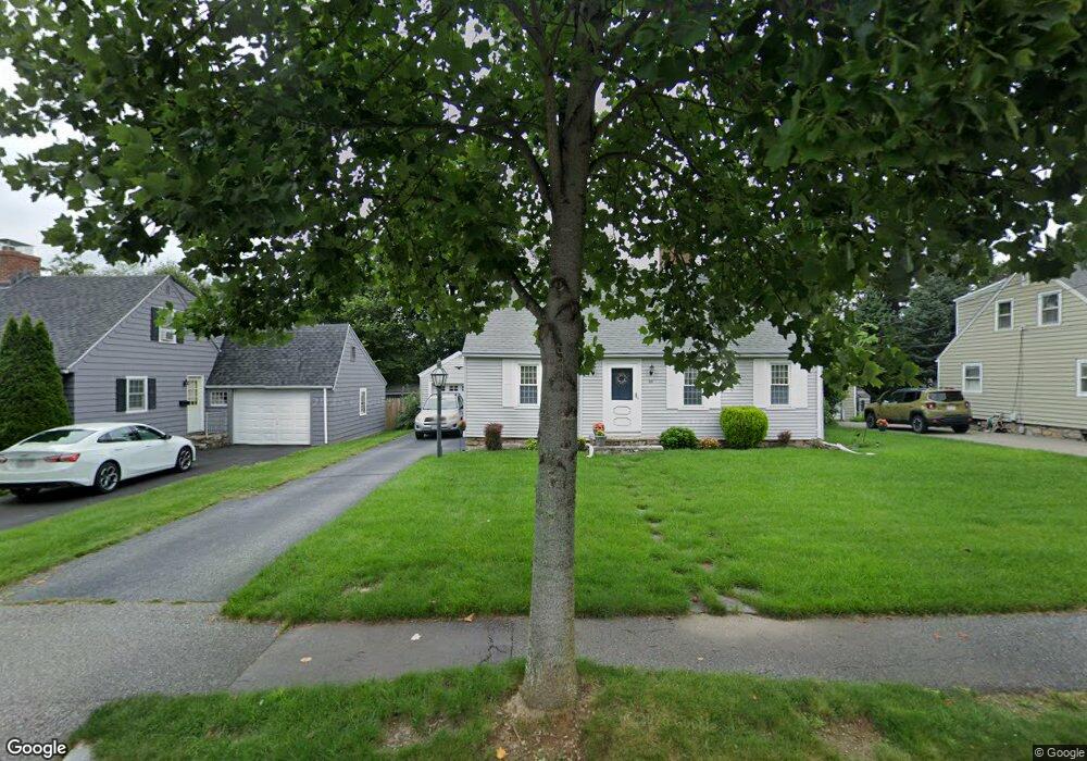 20 Mayflower Cir, Worcester, MA 01606 - photo 1