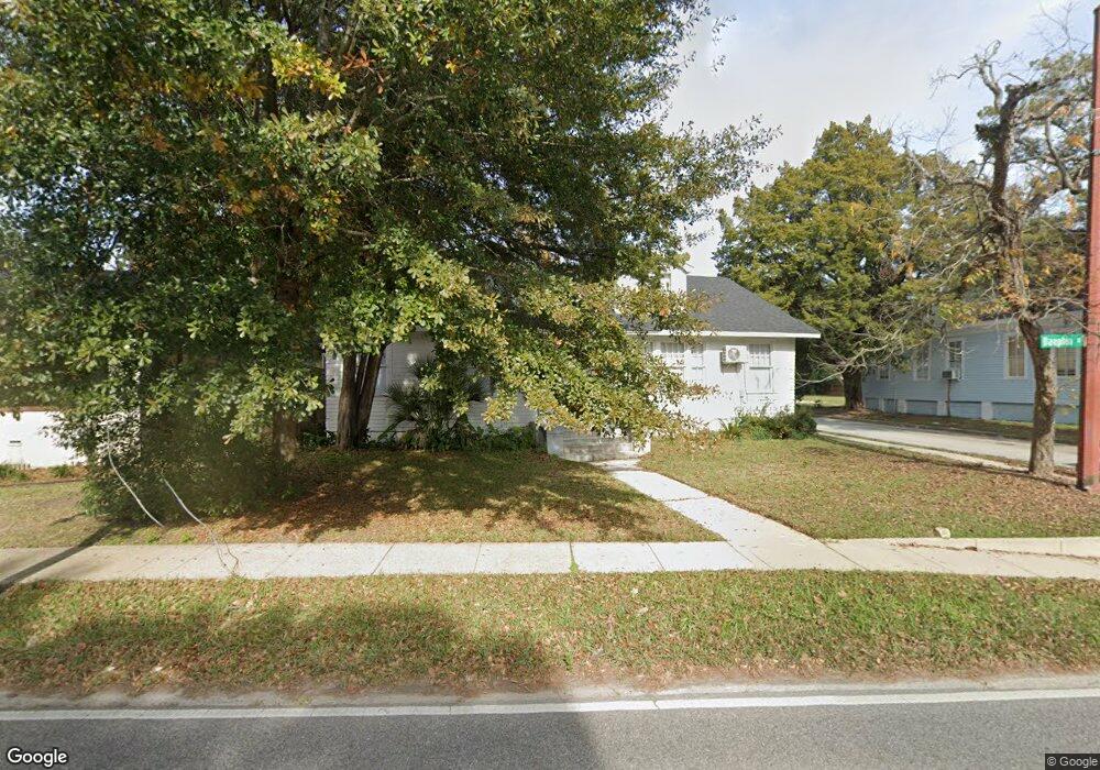 2050 Dauphin St, Mobile, AL 36606 - photo 1