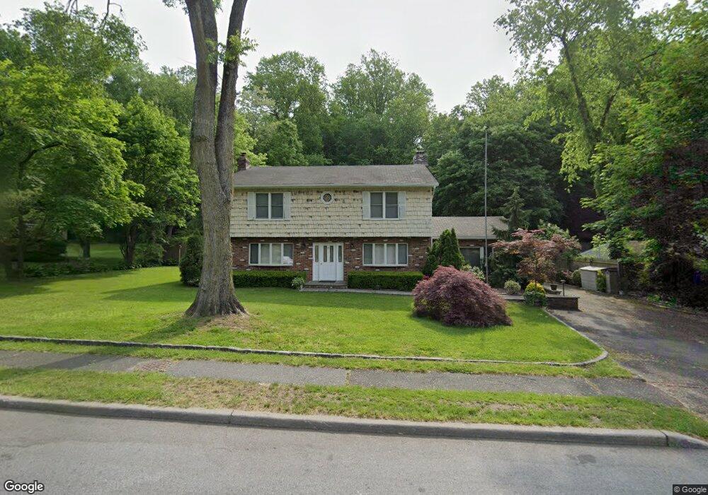 15 Lincoln Ave, Rye Brook, NY 10573 - photo 1