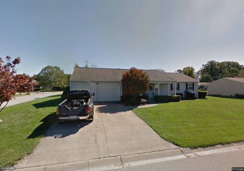 344 Meadow Lark Ln, Batesville, IN 47006 - photo 1