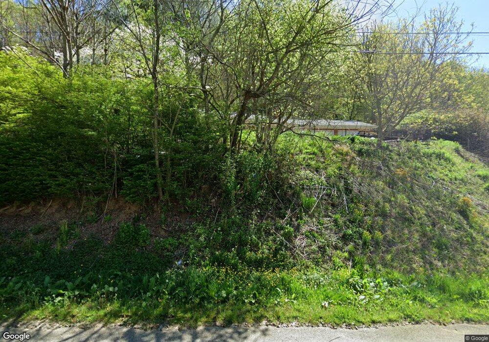 118 Simms Fork Rd, Burnsville, NC 28714 - photo 1