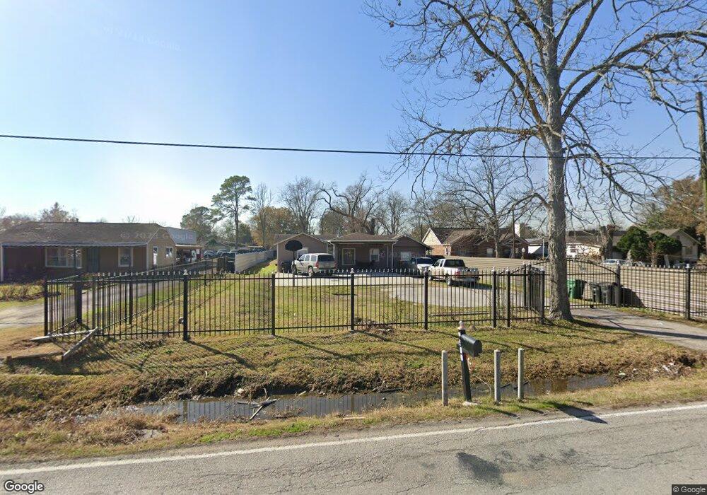 4500 Parker Rd, Houston, TX 77093 - photo 1