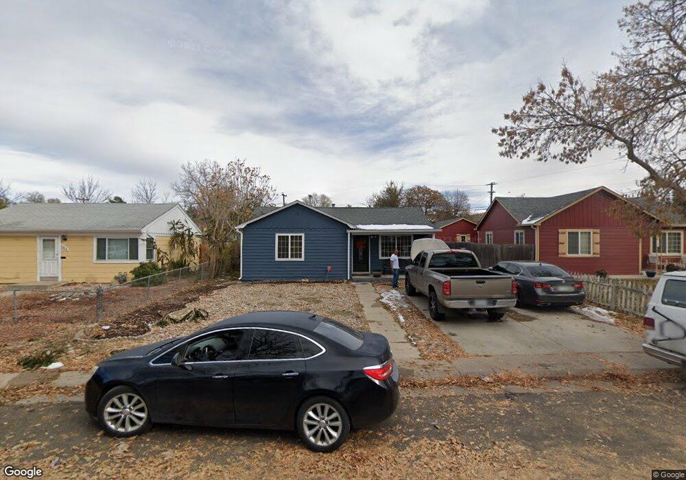 1608 Newark St, Aurora, CO 80010 - photo 1