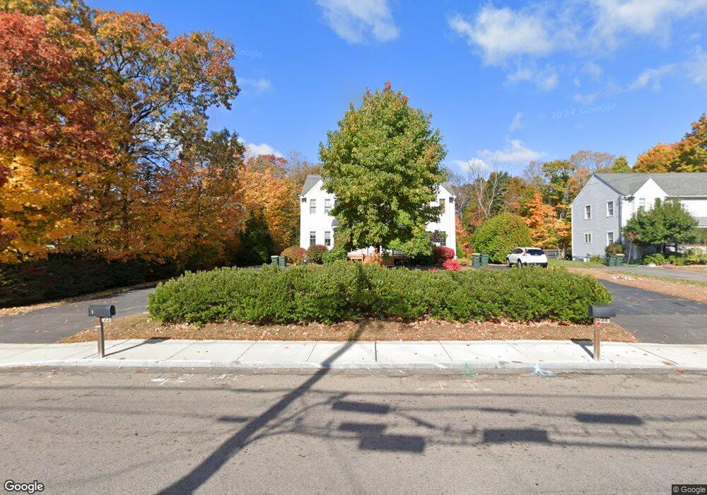 35 Chestnut St unit 2, Franklin, MA 02038 - photo 1