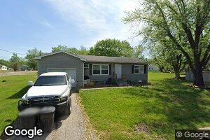 200 S Farrell St, Madison, MO 65263
