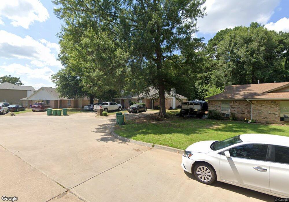 3904 Wren Rowe Dr, Texarkana, TX 75503 - photo 1