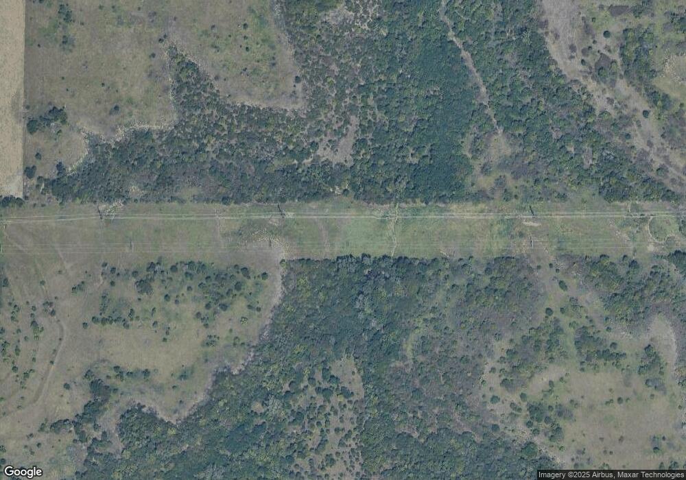 4350 SW Docking Rd, Topeka, KS 66610 - photo 1