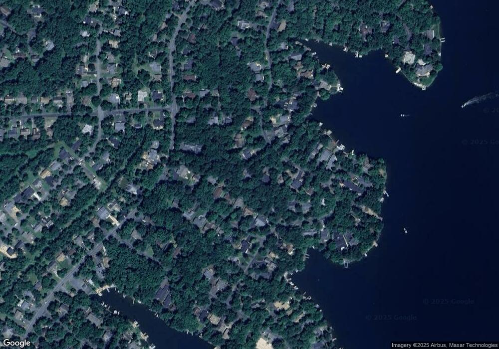 306 Wakefield Dr, Locust Grove, VA 22508 - photo 1