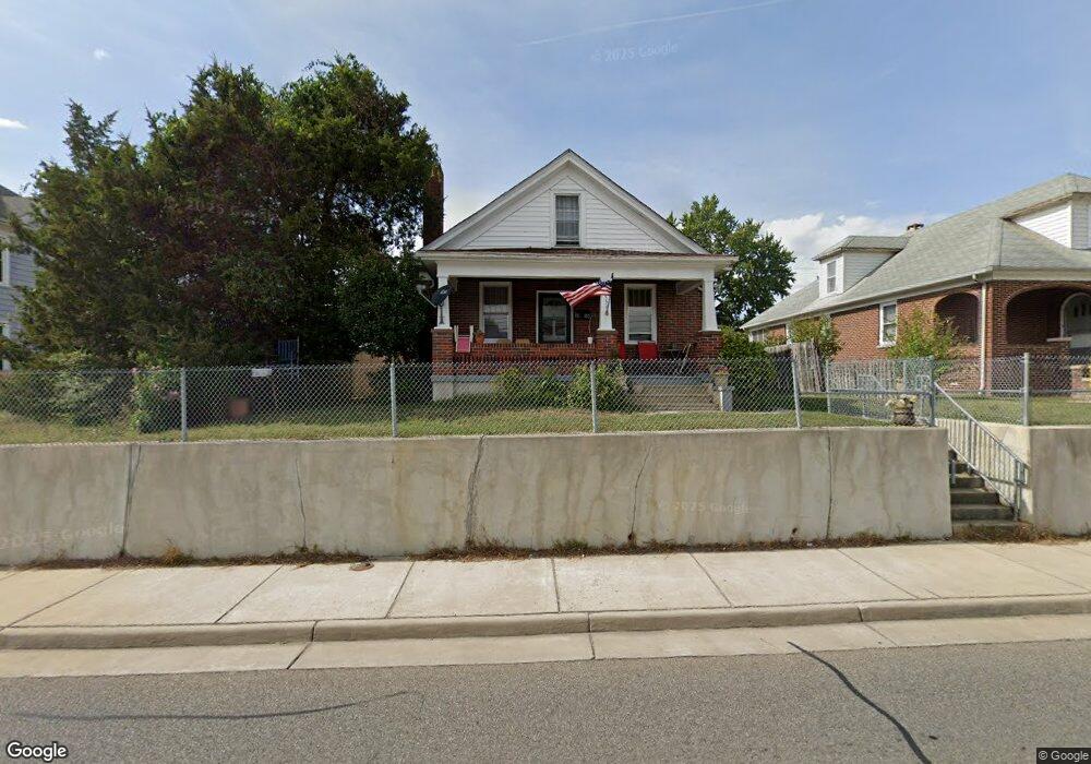 559 N Delphine Ave, Waynesboro, VA 22980 - photo 1