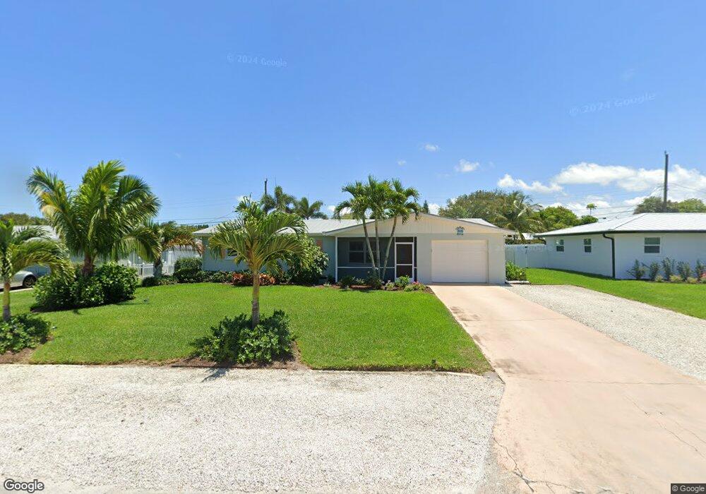 2540 NE Marian St, Jensen Beach, FL 34957 - photo 1