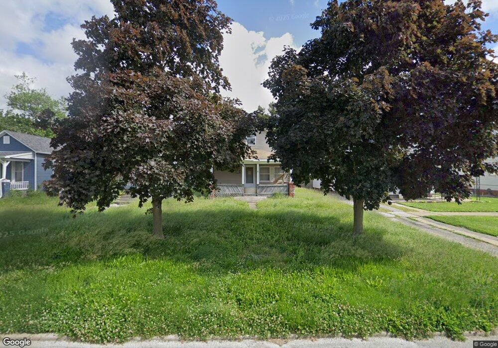 716 Prairie Ave, Mattoon, IL 61938 - photo 1