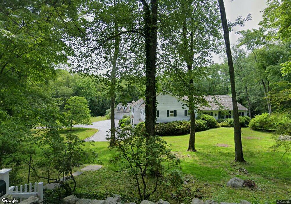 22 Tod Ln, Greenwich, CT 06831 - photo 1