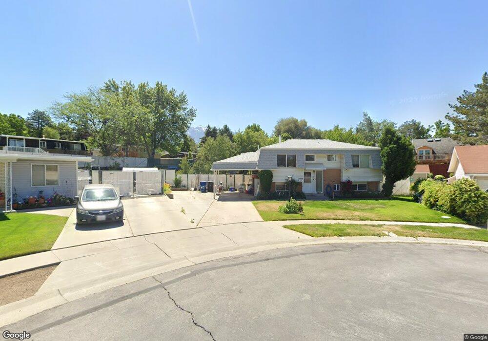 1546 Fireside Cir, Sandy, UT 84093 - photo 1