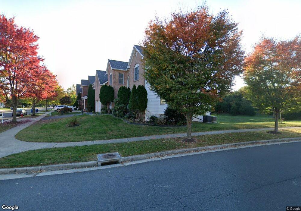 43089 Valiant Dr, Chantilly, VA 20152 - photo 1