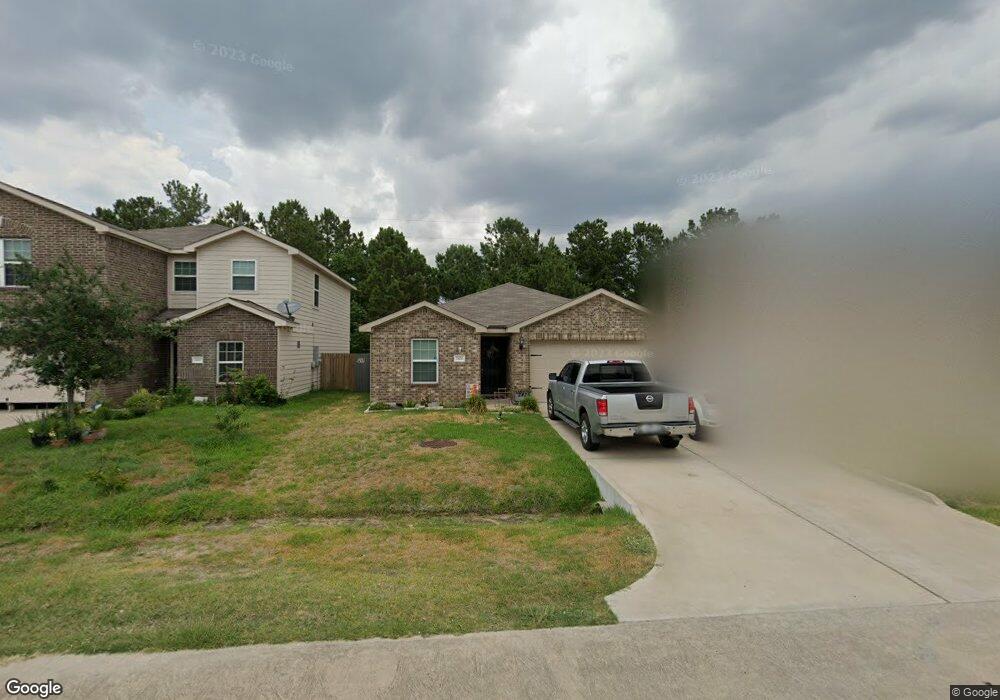 2426 Fallen Pine Ln, Houston, TX 77088 - photo 1