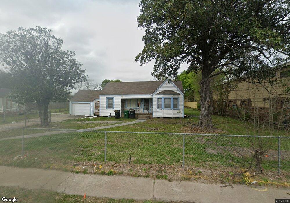 415 E Tidwell Rd, Houston, TX 77022 - photo 1