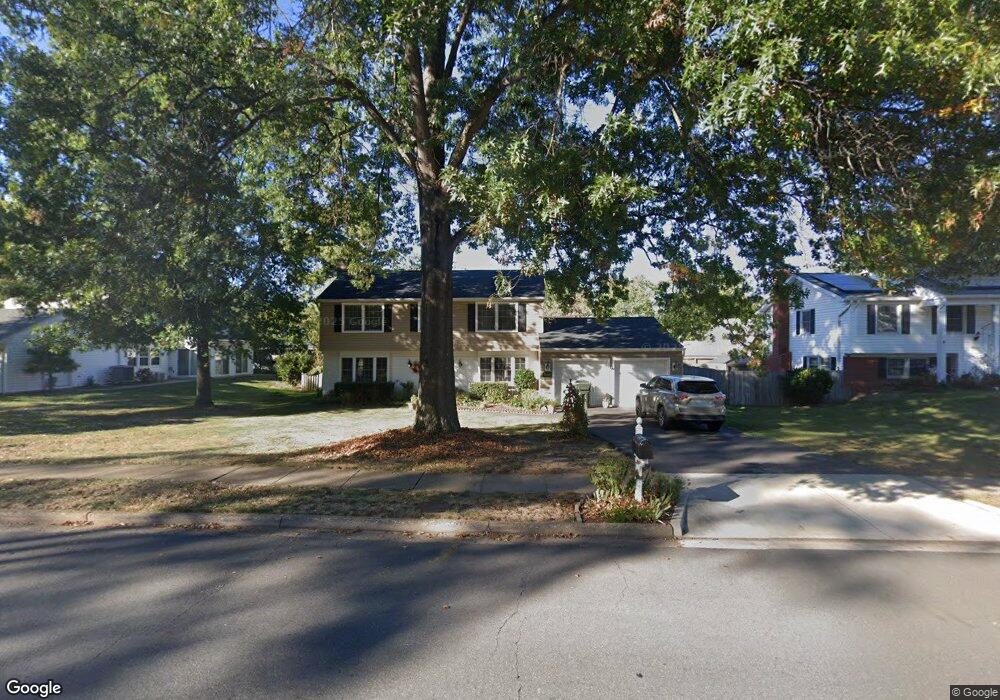 13140 Melville Ln, Fairfax, VA 22033 - photo 1