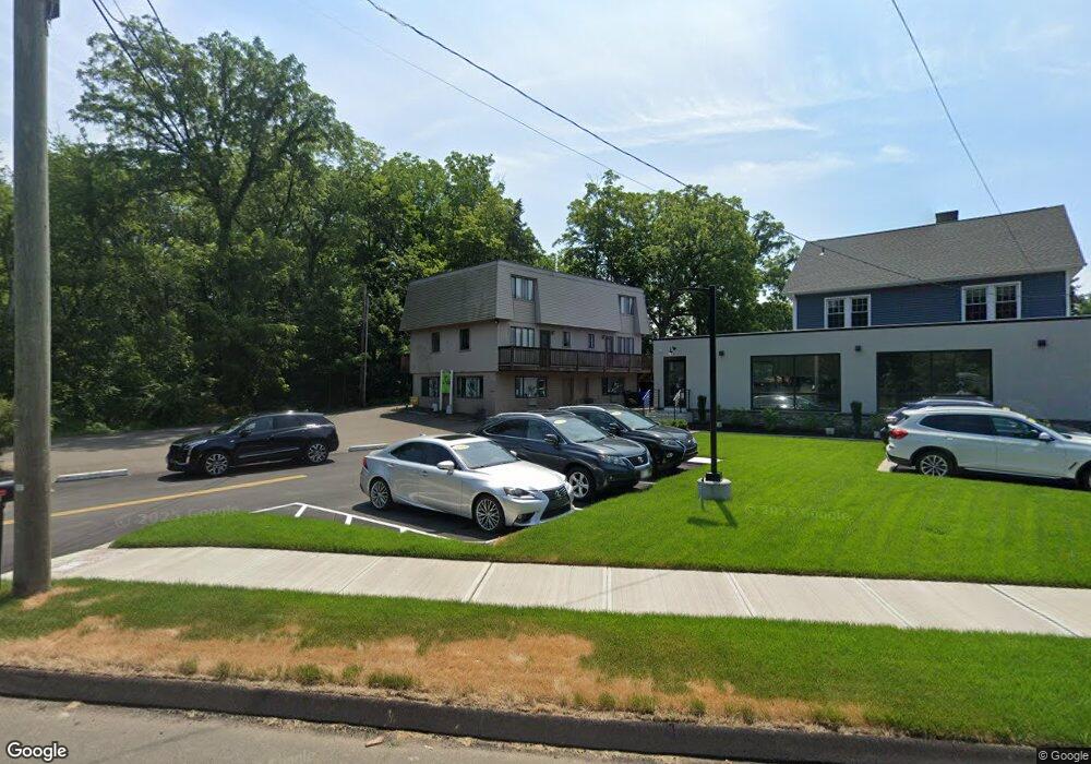 25 N Main St, Branford, CT 06405 - photo 1