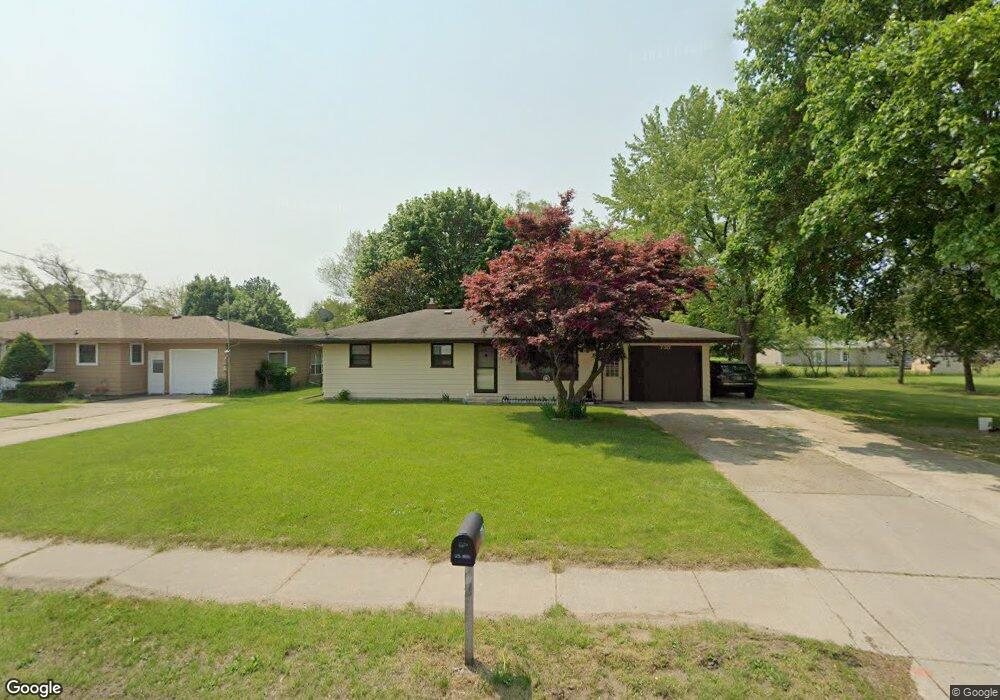 735 W Lusher Ave, Elkhart, IN 46517 - photo 1