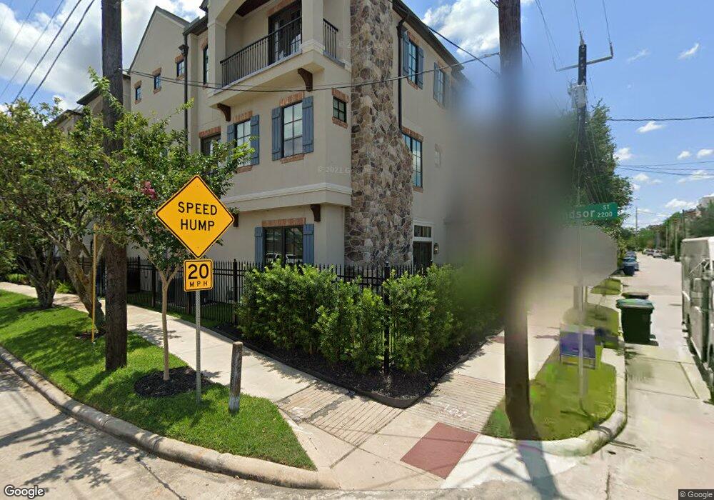 1701 Michigan St unit 4, Houston, TX 77006 - photo 1