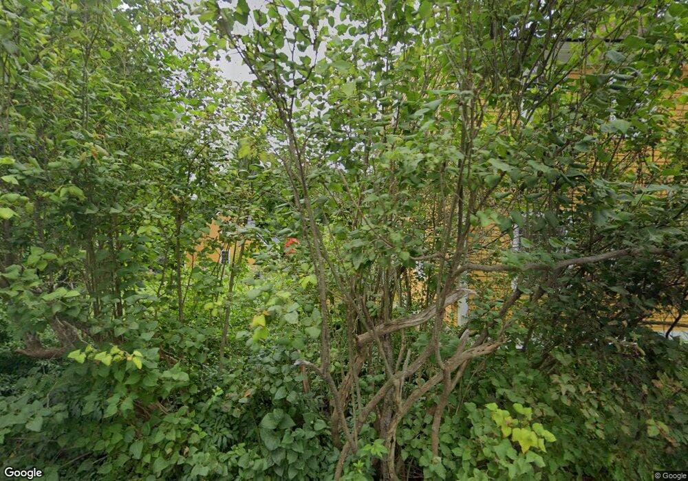 10 Sandy Point Rd, Stratham, NH 03885 - photo 1