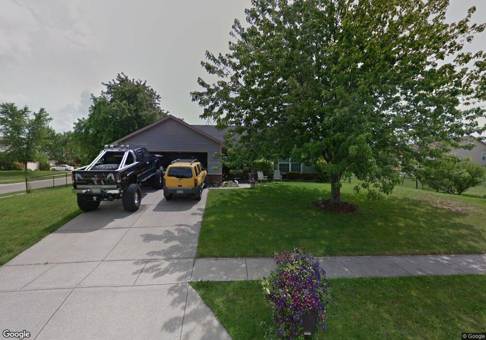 801 N Shore Blvd, Franklin, IN 46131 - photo 1