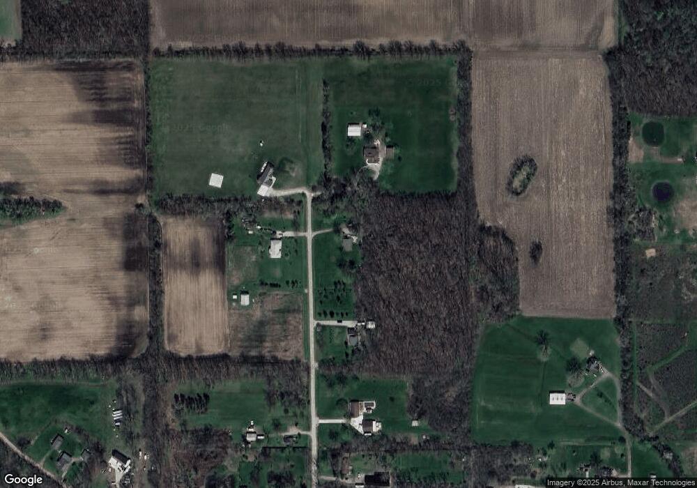 12344 Wilson Dr, Carleton, MI 48117 - photo 1