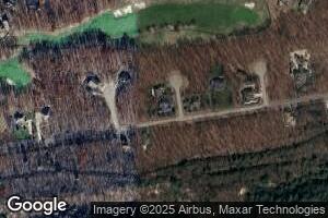 1 Pinewood Cir, Hazleton, PA 18202
