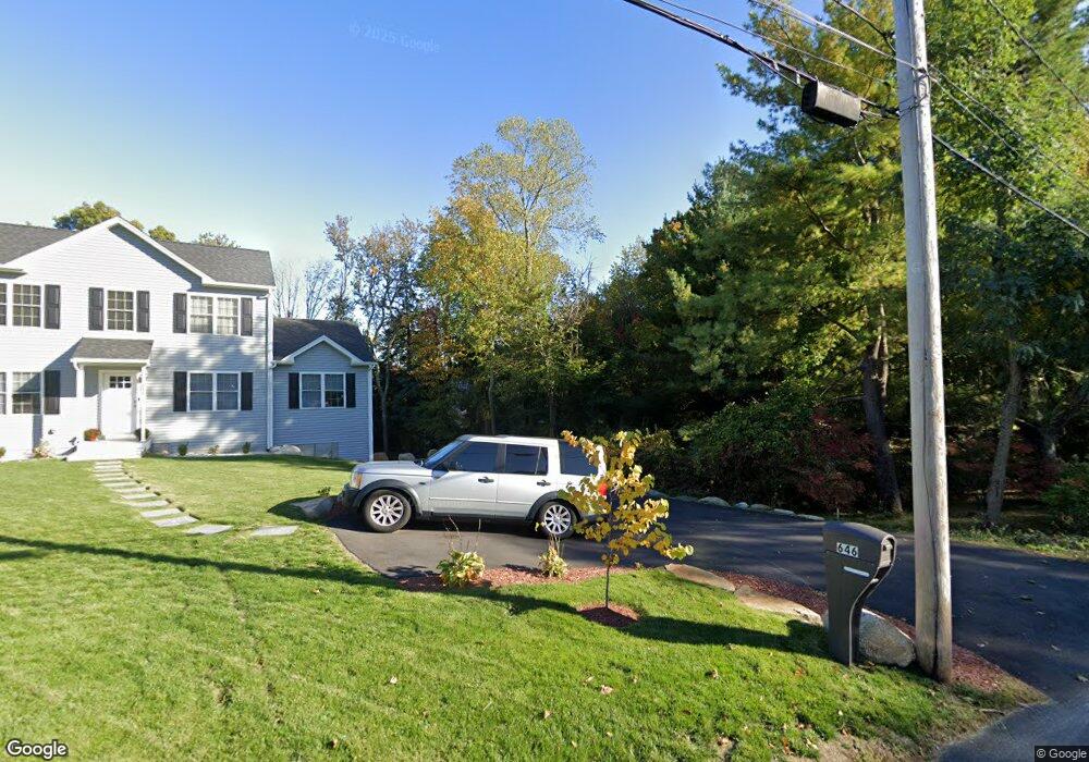 646 Natick Ave, Cranston, RI 02921 - photo 1