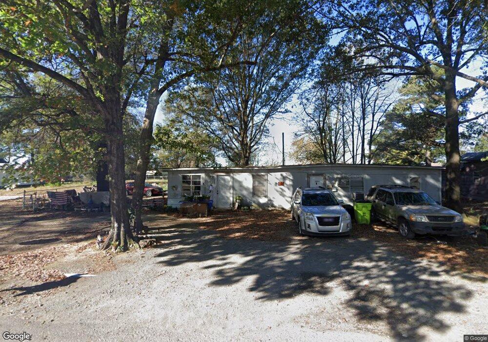 304 S Columbus St, Stuttgart, AR 72160 - photo 1