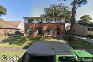 5650 Pembrook Dr, New Orleans, LA 70131