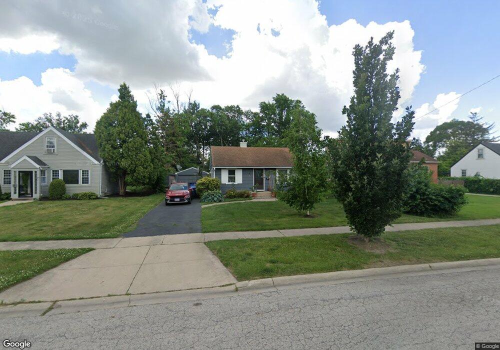 2109 Laura Ln, Des Plaines, IL 60018 - photo 1