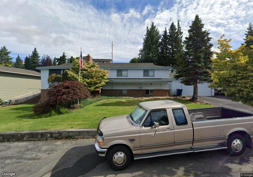 1731 10th Place NE, East Wenatchee, WA 98802 - photo 1