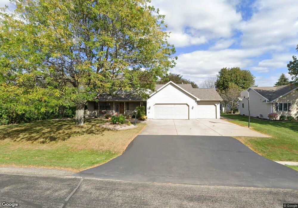 W5852 Hearthstone Dr, Appleton, WI 54915 - photo 1