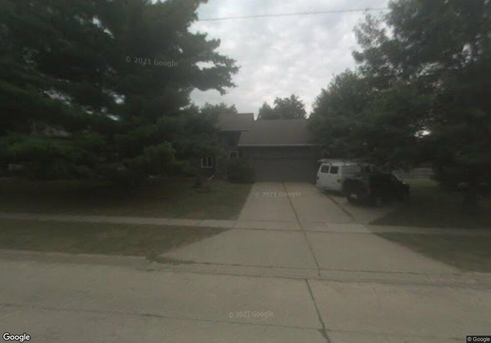 805 39th St, West Des Moines, IA 50265 - photo 1
