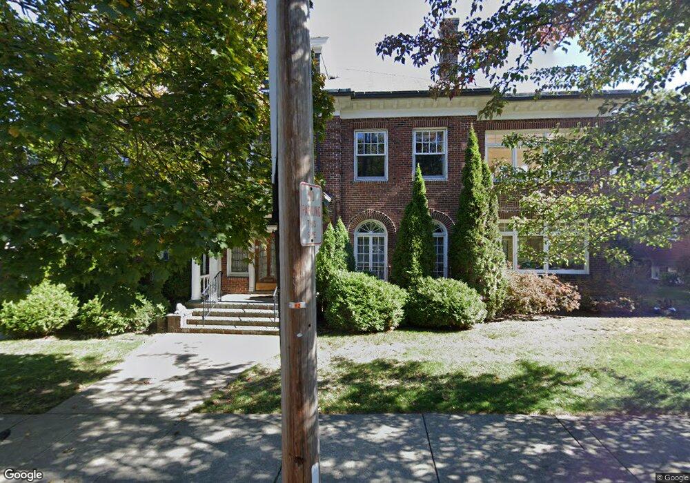 14 Rawson Rd unit 2A, Brookline, MA 02445 - photo 1