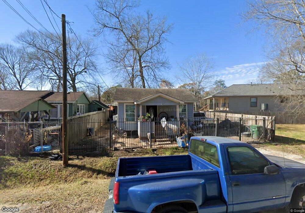 10429 Peach St, Houston, TX 77093 - photo 1