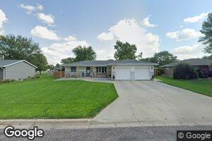 911 S Ohio Ave, Platte, SD 57369