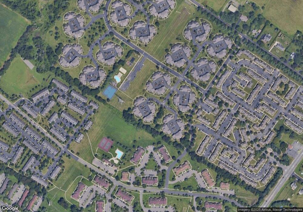 34 Sherborne St, Somerset, NJ 08873 - photo 1