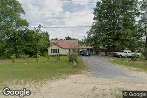 640 N Walnut St, Aberdeen, NC 28315