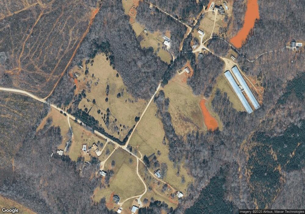 208 Dodge Hill Rd, Maysville, GA 30558 - photo 1