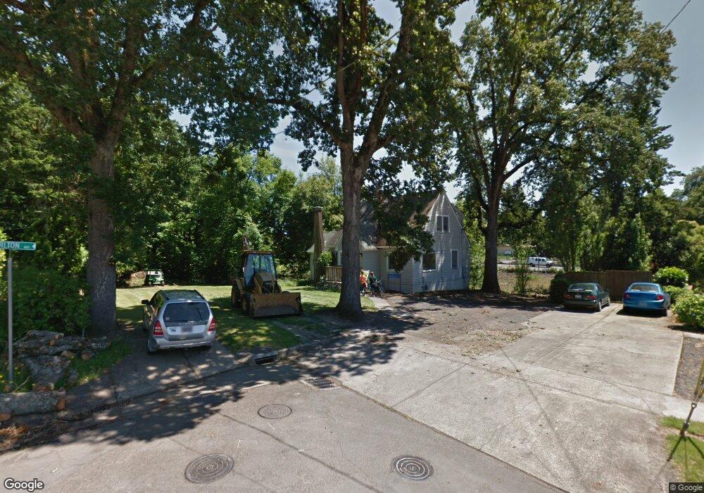 1216 E Hancock St, Newberg, OR 97132 - photo 1