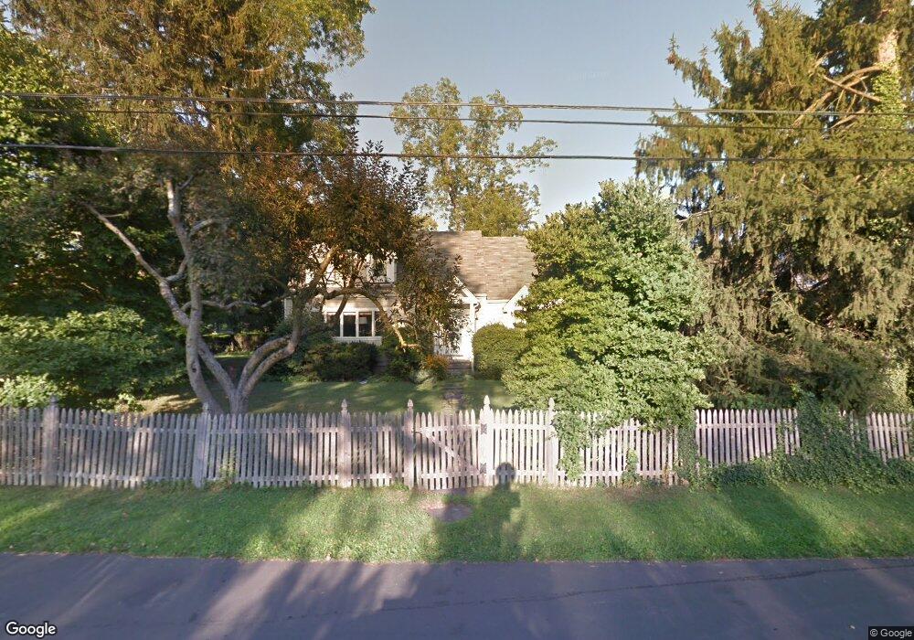 2 Benjamin St, Old Greenwich, CT 06870 - photo 1