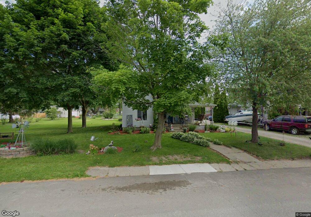 802 W Walnut St, Nappanee, IN 46550 - photo 1