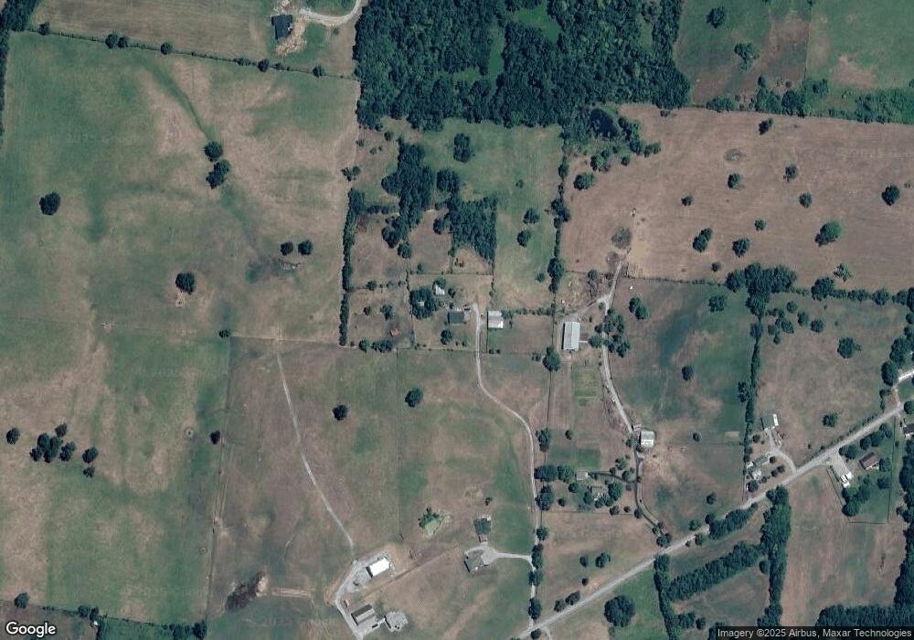 891 Cummins Ferry Rd, Salvisa, KY 40372 - photo 1