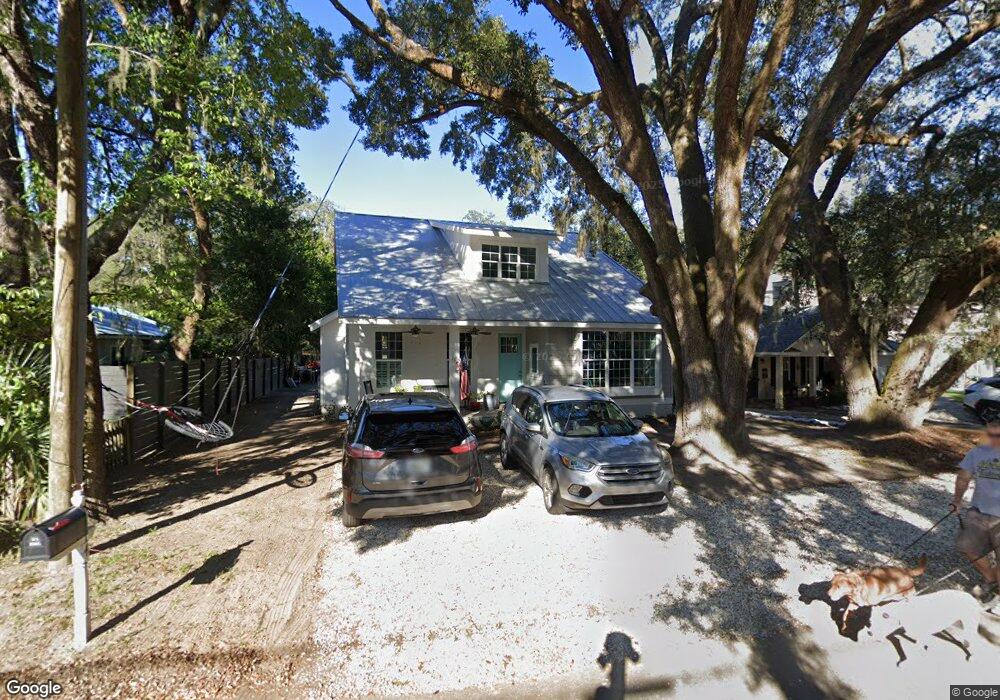 114 Circle Dr, Saint Simons Island, GA 31522 - photo 1