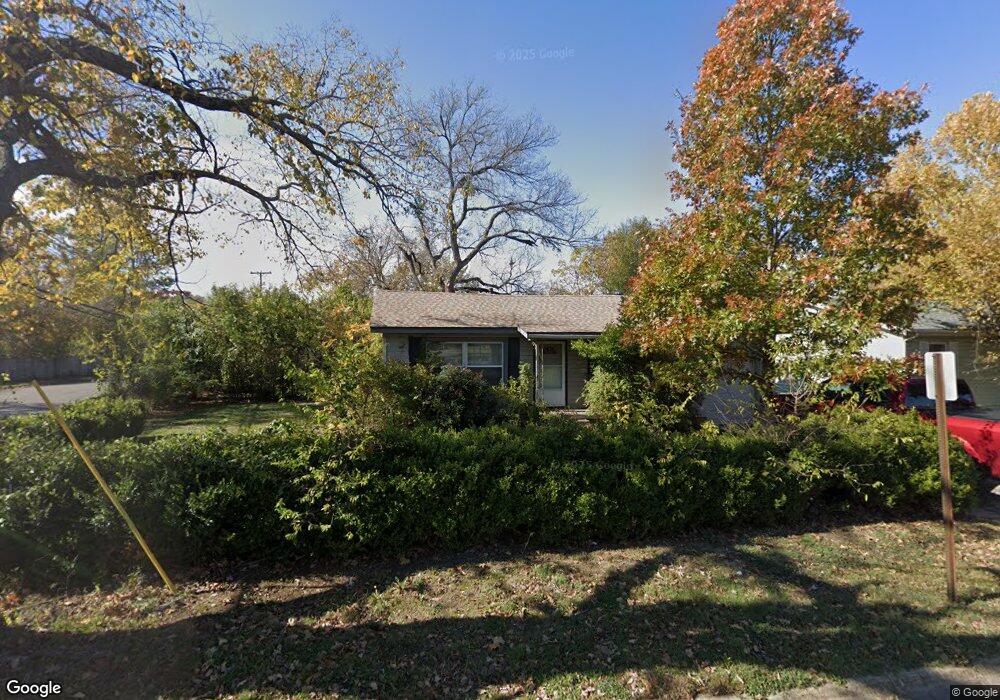 501 Harmon Rd, Hurst, TX 76053 - photo 1