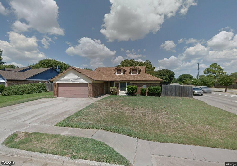 2119 Homecraft Dr, Bedford, TX 76021 - photo 1