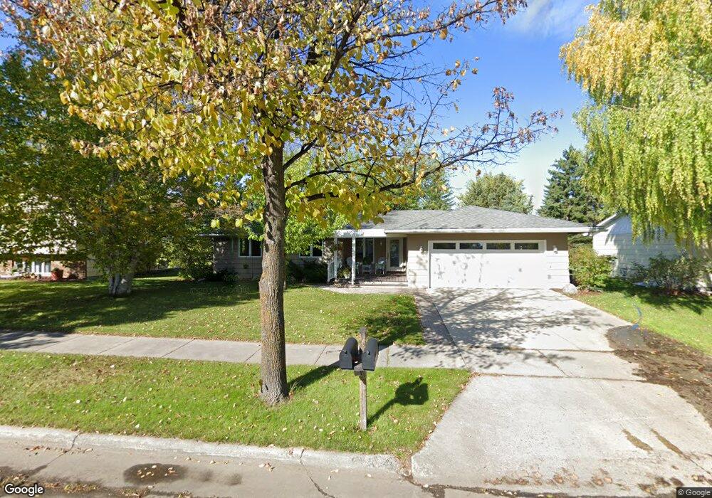 2418 W Fallcreek Ct, Grand Forks, ND 58201 - photo 1